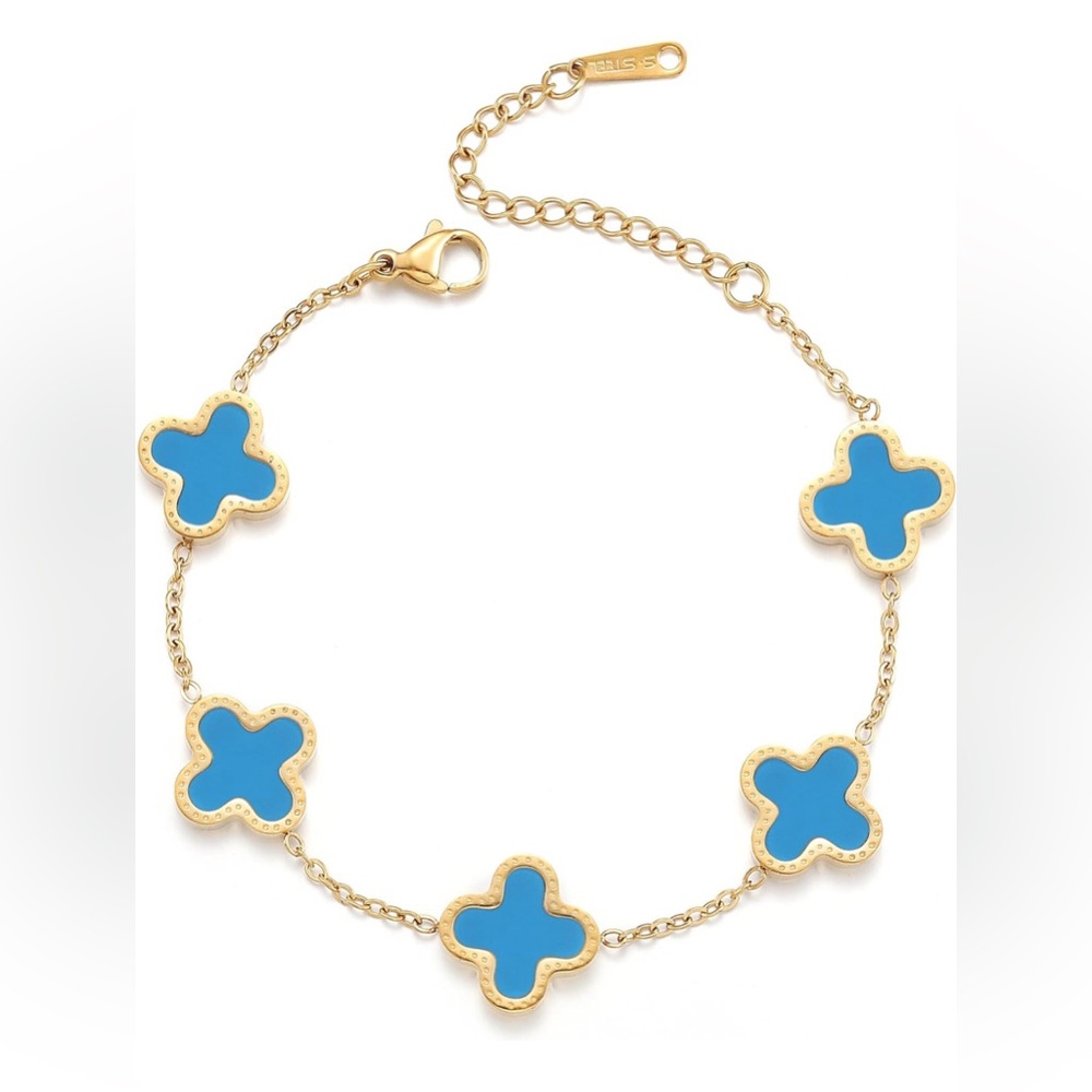 Gold clover lucky bracelet